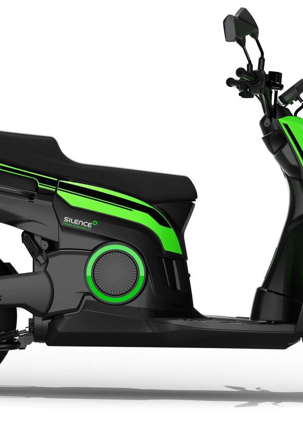 Mercato elettrico 2020. Bene le eBike, benissimo gli scooter