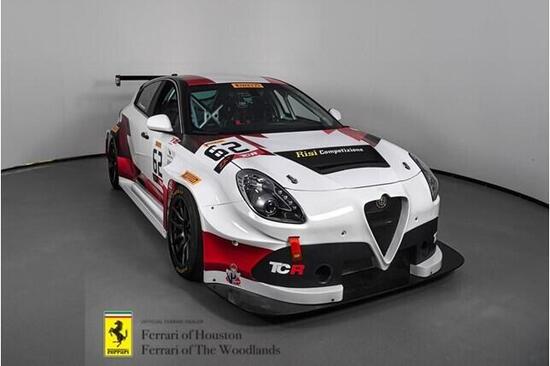 Gioiello italiano 355 CV pronto gara, Da Concessionario Ferrari USA: soli 148K per la Giulietta TCR Gioiello italiano 355 CV pronto gara, Da Concessionario Ferrari USA: soli 148K per la Giulietta TCR