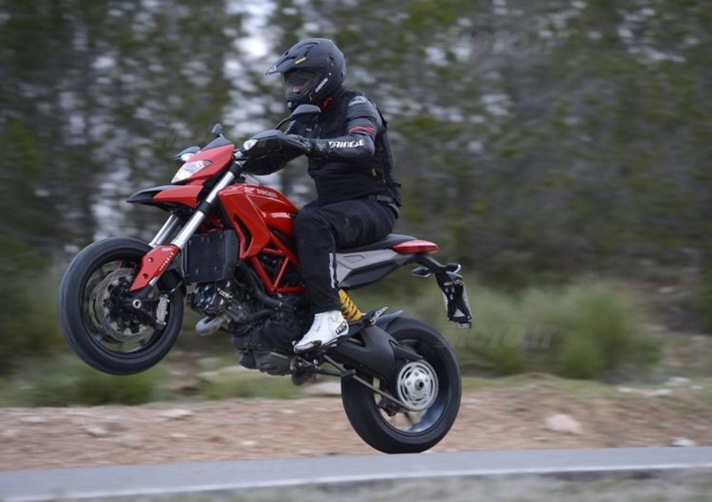 Cursori Salva-motore Puig R12 6557N Per Ducati Hypermotard/Hyperstrada (2013-2018) - Protezione Caduta, Colore Nero, Taglia M - 2