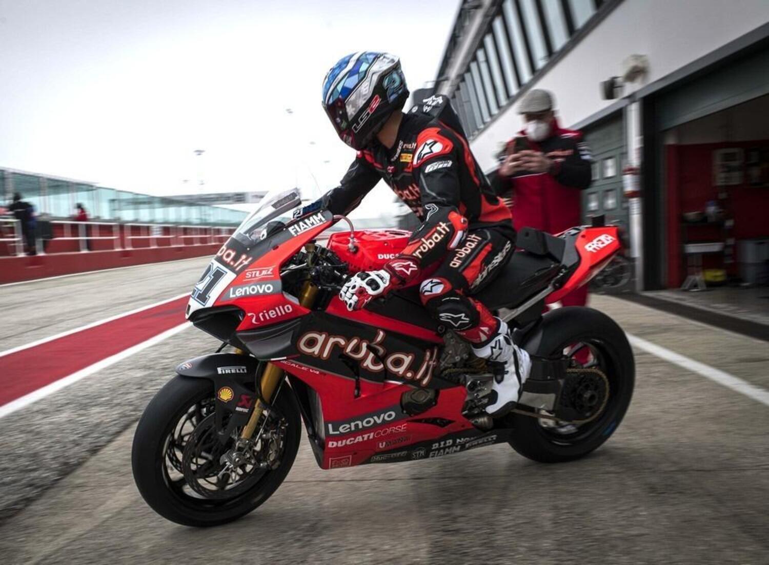 SBK. Giornata di test a Misano per i team Barni e Aruba