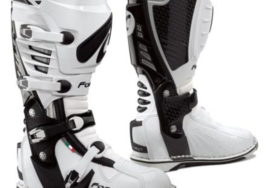 Forma presenta il nuovo stivale offroad Predator Forma presenta il nuovo stivale offroad Predator