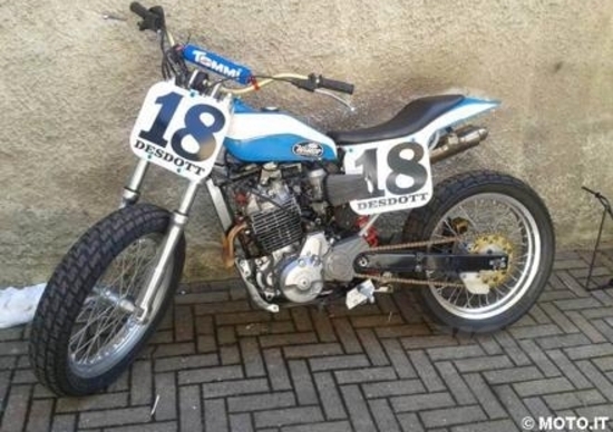 Le Strane di Moto.it: Honda SLR Flat Track Le Strane di Moto.it: Honda SLR Flat Track