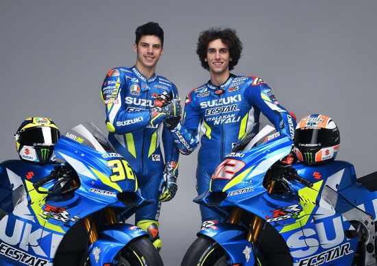 MotoGP. Il Team Suzuki Ecstar aspetterà il Qatar: presentazione il 6 marzo con Mir, Rins e le GSX-RR MotoGP. Il Team Suzuki Ecstar aspetterà il Qatar: presentazione il 6 marzo con Mir, Rins e le GSX-RR