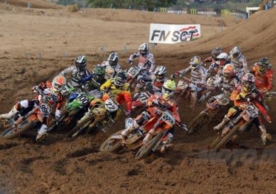 Motocross, GP d’Olanda. Riflettori puntati su Cairoli e Herlings Motocross, GP d’Olanda. Riflettori puntati su Cairoli e Herlings
