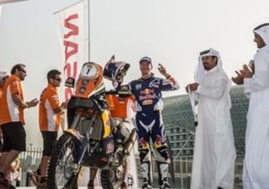 Abu Dhabi Desert Challenge. Vince Marc Coma (KTM). Sunderland (Honda) terzo Abu Dhabi Desert Challenge. Vince Marc Coma (KTM). Sunderland (Honda) terzo