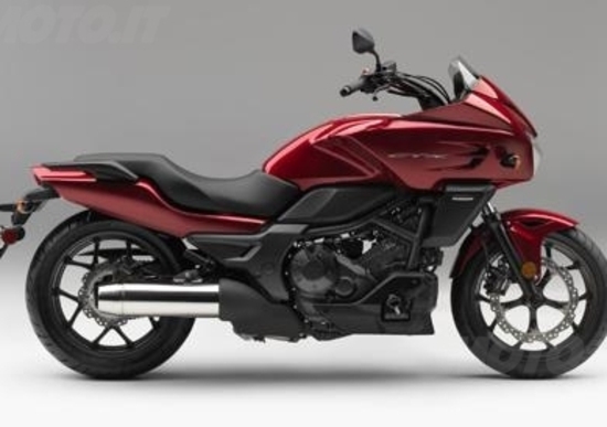Honda CTX700 2014. Cresce la famiglia DCT Honda CTX700 2014. Cresce la famiglia DCT