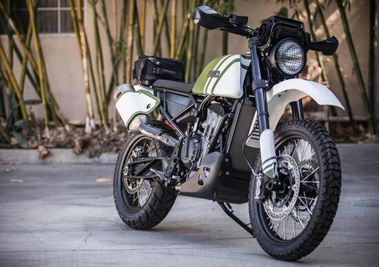 Urban Assault: la KTM Adventure 790 secondo Roland Sands Design Urban Assault: la KTM Adventure 790 secondo Roland Sands Design
