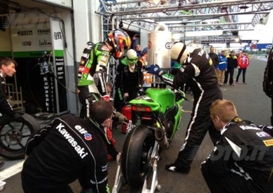 Il Team Kawasaki SRC vince il Bol d’Or 2013 Il Team Kawasaki SRC vince il Bol d’Or 2013