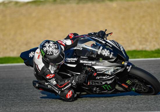 SBK 2021. Rea è quasi pronto, mentre i suoi avversari devono ancora iniziare i test SBK 2021. Rea è quasi pronto, mentre i suoi avversari devono ancora iniziare i test