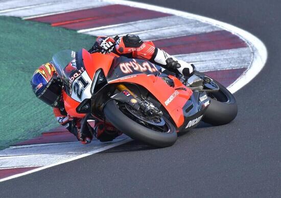 Superbike, Rinaldi chiude in testa la due giorni a Misano Superbike, Rinaldi chiude in testa la due giorni a Misano