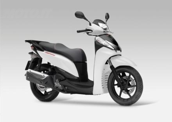 Honda e Groupama Assicurazioni lanciano l'offerta per SH300i e Integra Honda e Groupama Assicurazioni lanciano l'offerta per SH300i e Integra