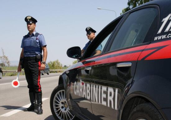 Padova: in moto con la tuta in pelle in zona rossa. Multato Padova: in moto con la tuta in pelle in zona rossa. Multato