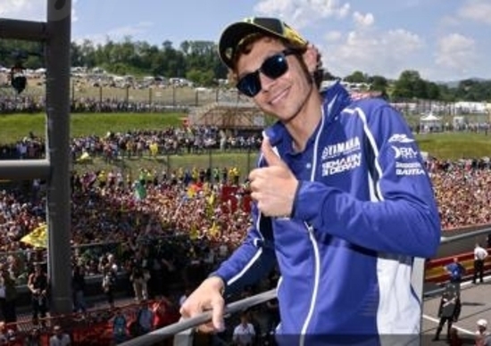 Rossi scende nella classifica dei più pagati. Ancora unico pilota Rossi scende nella classifica dei più pagati. Ancora unico pilota