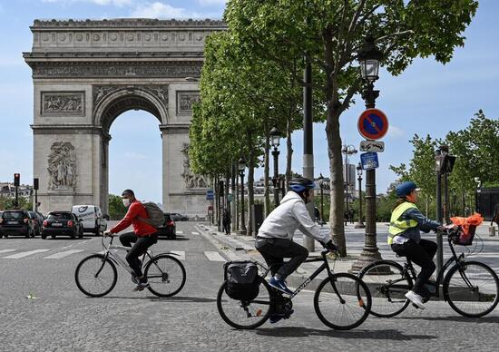 parigi-in-bici.jpg