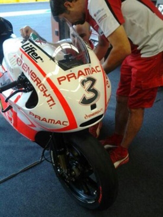 Test Ducati MotoGP. Biaggi a scuola al Mugello Test Ducati MotoGP. Biaggi a scuola al Mugello