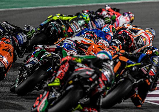 Nico Cereghini: “Il collegamento radio, la F1 e la MotoGP” Nico Cereghini: “Il collegamento radio, la F1 e la MotoGP”