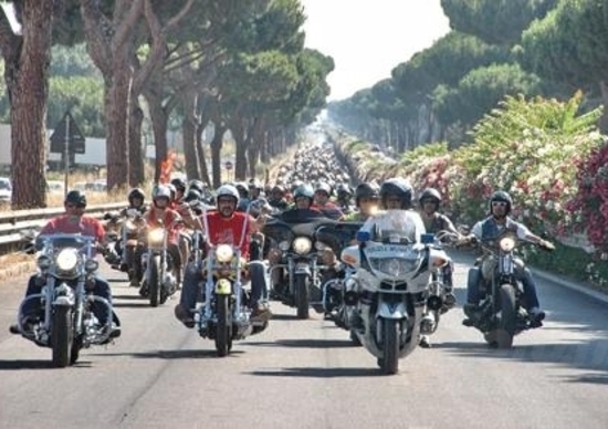 I 110 anni di Harley-Davidson a Roma: record di partecipanti I 110 anni di Harley-Davidson a Roma: record di partecipanti