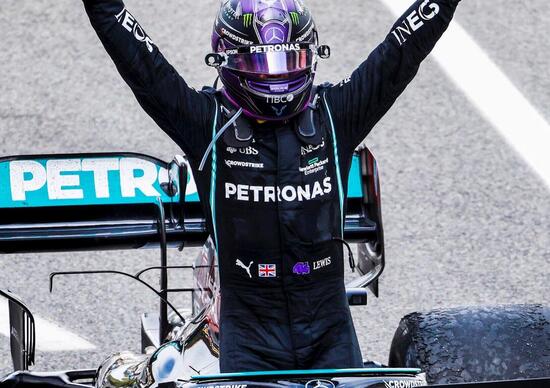 Formula 1, Hamilton: E' stato un azzardo ma ha pagato Formula 1, Hamilton: E' stato un azzardo ma ha pagato
