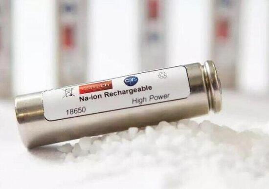 Batteria agli ioni di sodio. Leggera ed ecologica Batteria agli ioni di sodio. Leggera ed ecologica