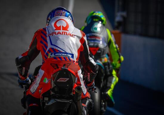 LIVE MotoGP 2021. Il GP d'Italia al Mugello. La gara della MotoGP LIVE MotoGP 2021. Il GP d'Italia al Mugello. La gara della MotoGP