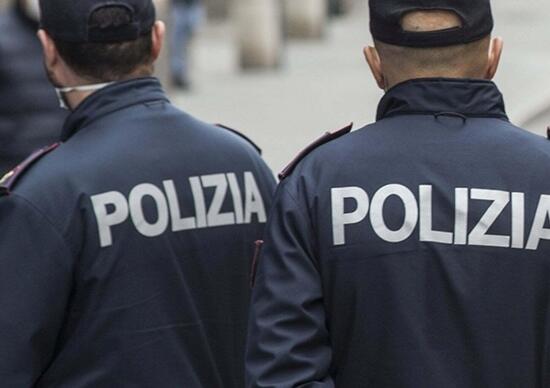 Morsano, polizia e sindaco inseguono 5 moto Morsano, polizia e sindaco inseguono 5 moto