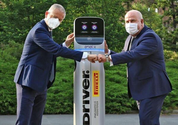 Accordo Pirelli-Enel X per le colonnine dai gommisti: fino a 50 kW e si paga con App
