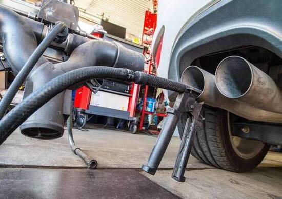 Europa: emissioni da nuove auto in calo del 12% nel 2020 Europa: emissioni da nuove auto in calo del 12% nel 2020