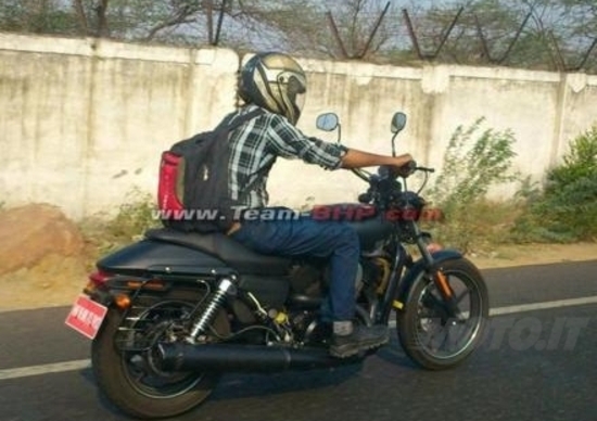 Harley-Davidson 500: è questa? Harley-Davidson 500: è questa?