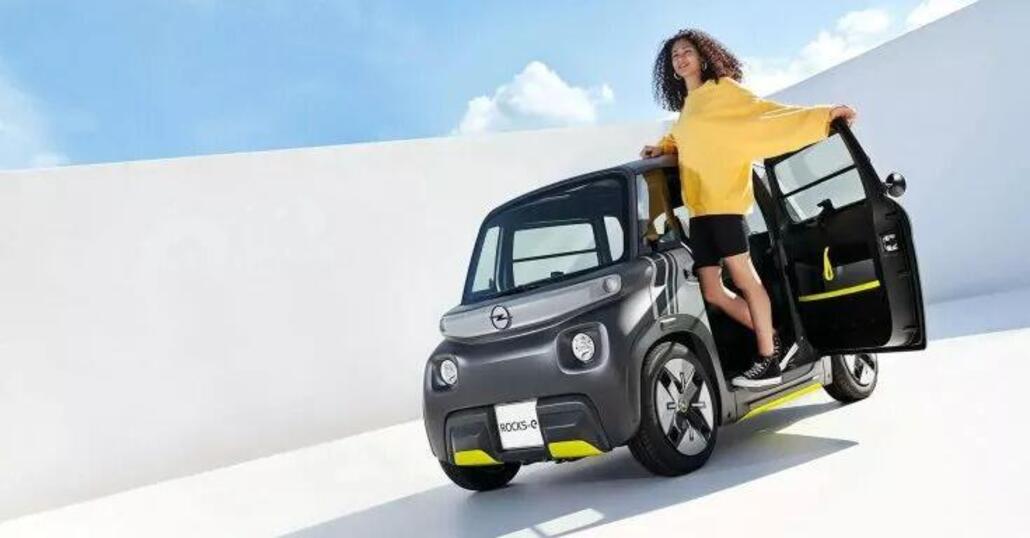 Novità Opel per la città: la piccola Rocks-e (sorellina di Ami)