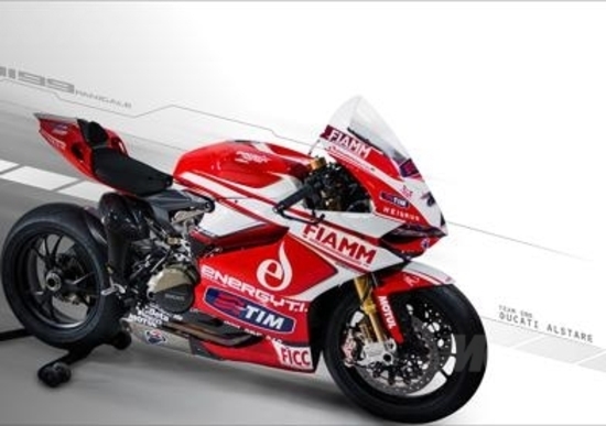 EICMA 2013: Ducati 1199 Superleggera, ancora più estrema EICMA 2013: Ducati 1199 Superleggera, ancora più estrema