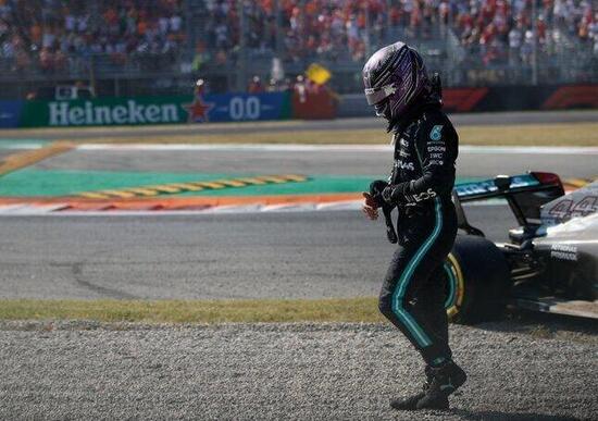 F1, Hamilton: Verstappen sapeva che ci saremmo scontrati F1, Hamilton: Verstappen sapeva che ci saremmo scontrati