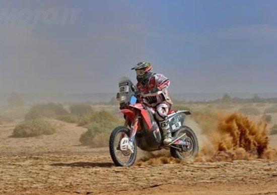 Mondiale C-CR, Rally Oilibya del Marocco. 4ª Tappa. E due anche per Paulo Gonçalves (Honda) Mondiale C-CR, Rally Oilibya del Marocco. 4ª Tappa. E due anche per Paulo Gonçalves (Honda)
