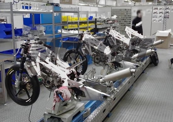 Husqvarna correrà in Moto3 nel 2014 con Danny Kent Husqvarna correrà in Moto3 nel 2014 con Danny Kent
