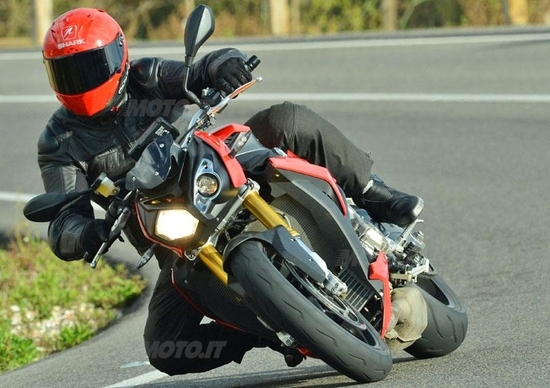 BMW S 1000 R BMW S 1000 R