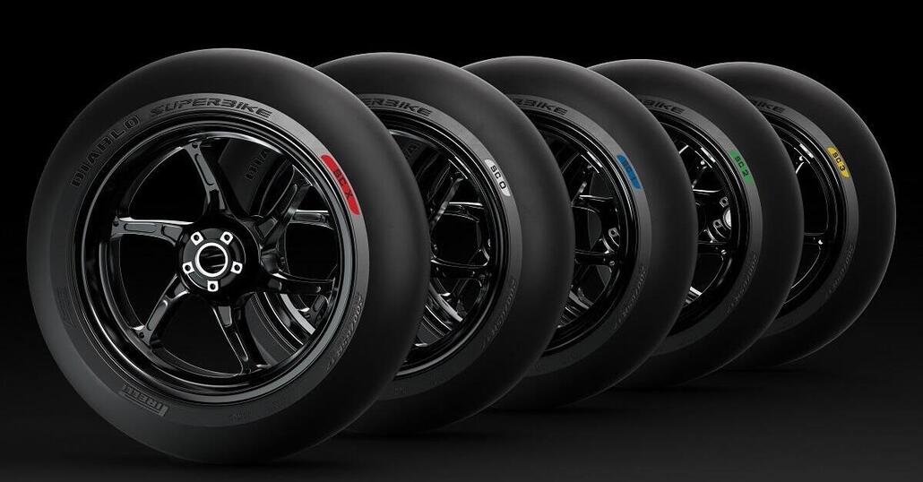 Pirelli: nuove rain e slick da 17, 10 e 12 per il 2022
