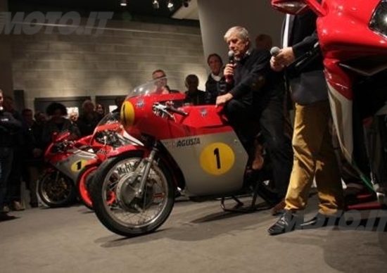 Giacomo Agostini: Rossi non è finito, ma occhio ai giovani Giacomo Agostini: Rossi non è finito, ma occhio ai giovani