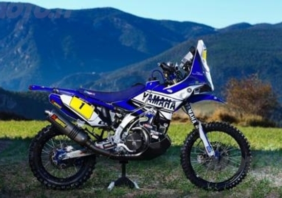 Yamaha YZ450F Rally: Cyril Despres sfida KTM e Honda Yamaha YZ450F Rally: Cyril Despres sfida KTM e Honda