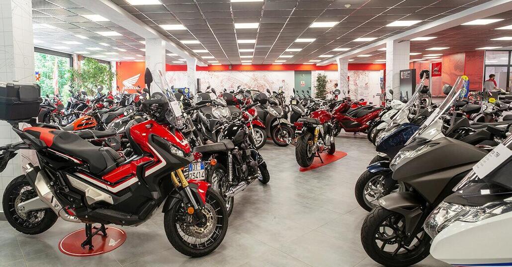 Moto usate: vendite in calo a ottobre. Il 2021 è in attivo
