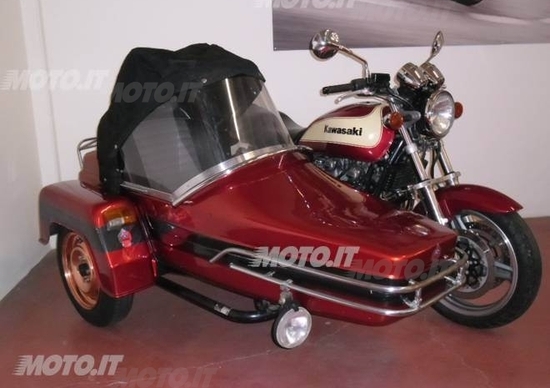 Le Strane di Moto.it: Kawasaki Z750 Sidecar Le Strane di Moto.it: Kawasaki Z750 Sidecar