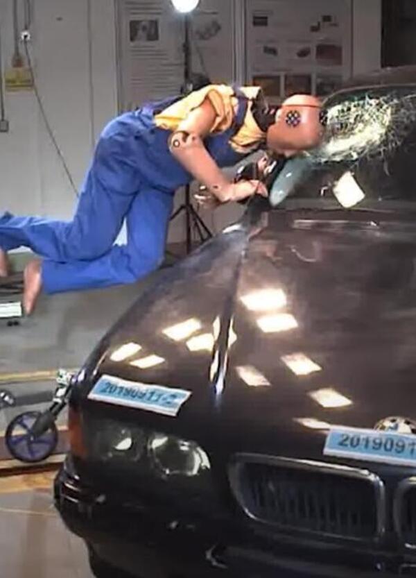 Monopattini. Il Crash Test - VIDEO