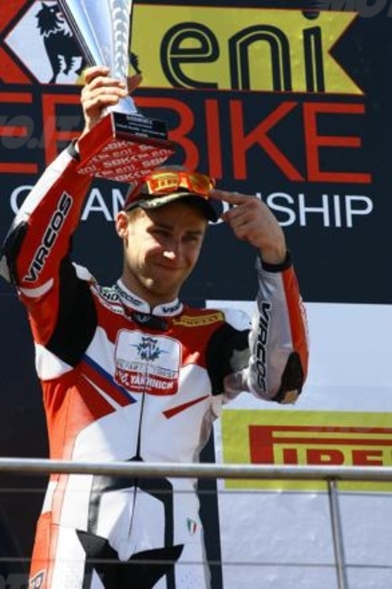 SS. MV Agusta torna alla vittoria dopo 38 anni SS. MV Agusta torna alla vittoria dopo 38 anni
