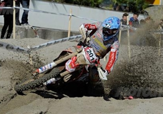 Alex Salvini domina la prima prova degli Assoluti d'Italia di Enduro Alex Salvini domina la prima prova degli Assoluti d'Italia di Enduro