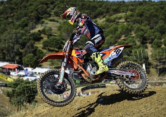 MXGP. Desalle e Herlings vincono Gara 1 del GP di Spagna MXGP. Desalle e Herlings vincono Gara 1 del GP di Spagna