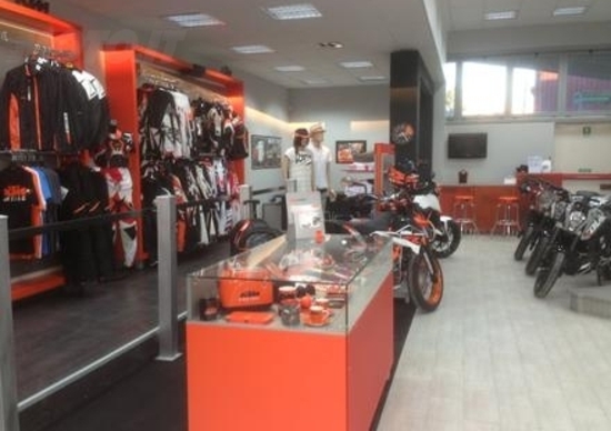 Alo's Group apre un nuovo concessionario KTM a Massa Alo's Group apre un nuovo concessionario KTM a Massa