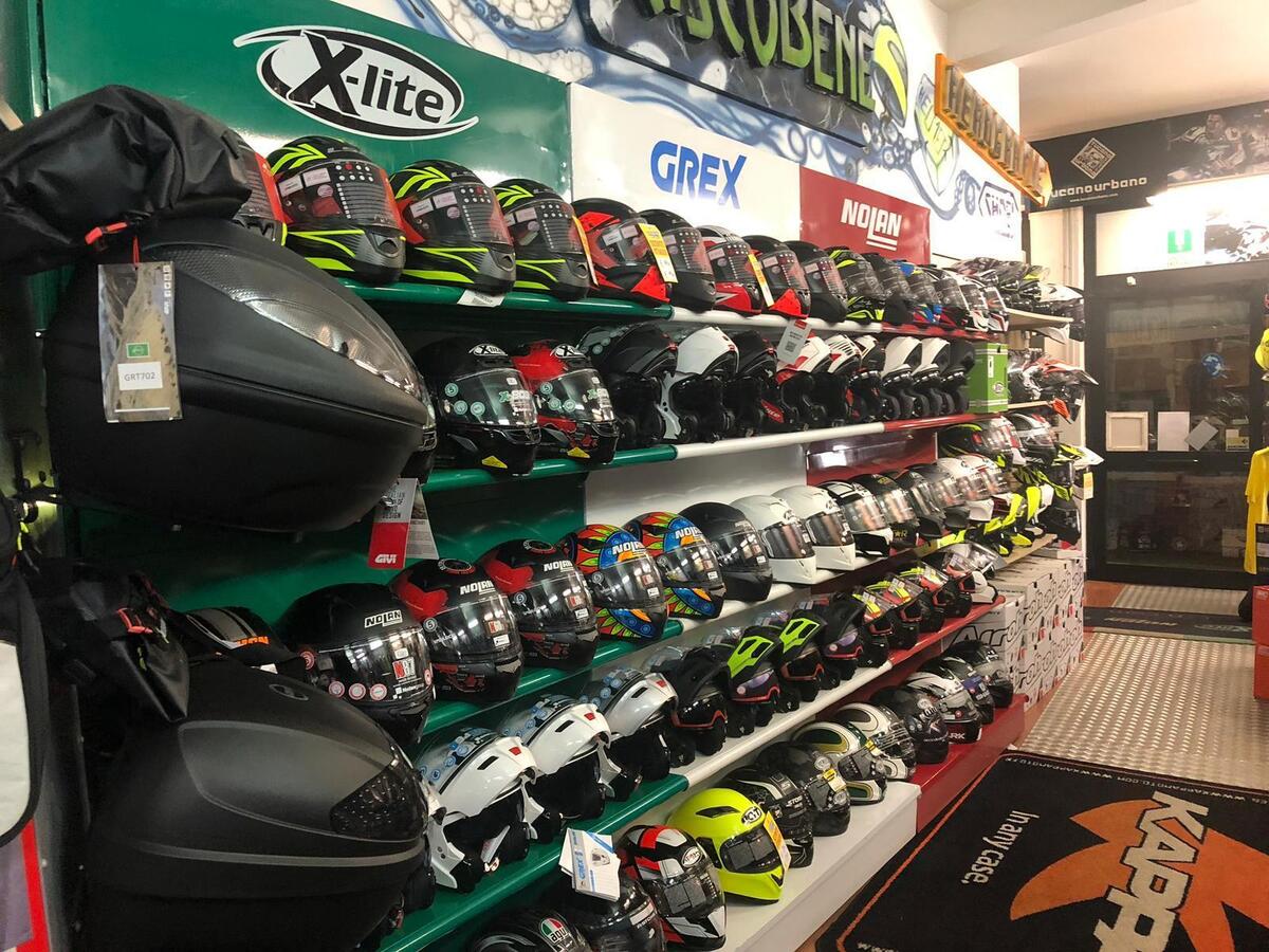 Cascobene apre un nuovo punto vendita a Milano - Accessori - Moto.it
