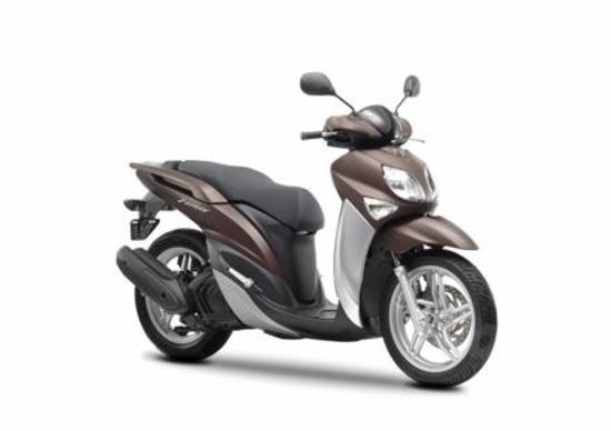 Yamaha Xenter 125 e 150, restyling per il modello 2015 Yamaha Xenter 125 e 150, restyling per il modello 2015