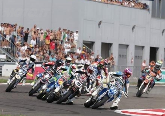 Mondiale Supermoto. Questo fine settimana a Castelletto il GP d’Europa Mondiale Supermoto. Questo fine settimana a Castelletto il GP d’Europa