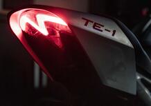 La moto elettrica TE-1 è su strada, ma Triumph non scuce ancora i dettagli