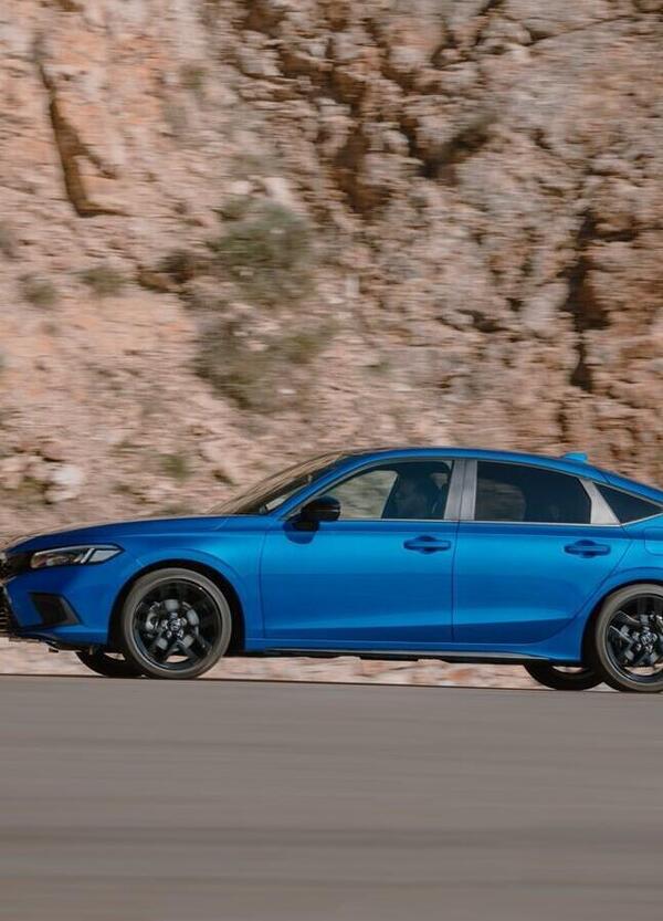 Honda Civic e:HEV, annunciati i prezzi