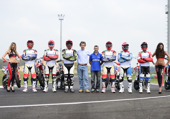 La Maglia Azzura Supermoto si prepara per il Nazioni a Ottobiano La Maglia Azzura Supermoto si prepara per il Nazioni a Ottobiano